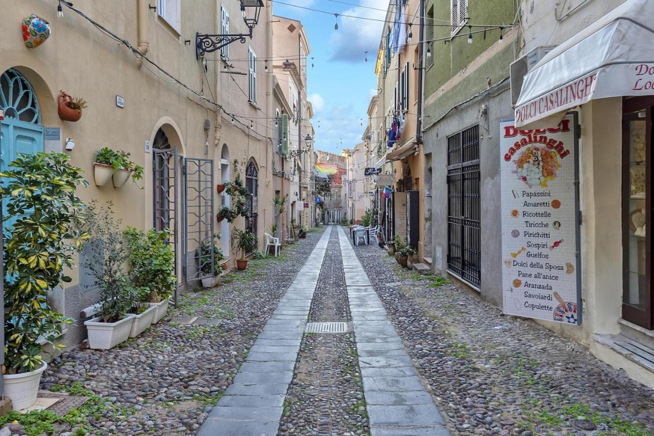 Alghero Old Town Apartment Steps To Sea And Scenic Ramparts Exteriér fotografie