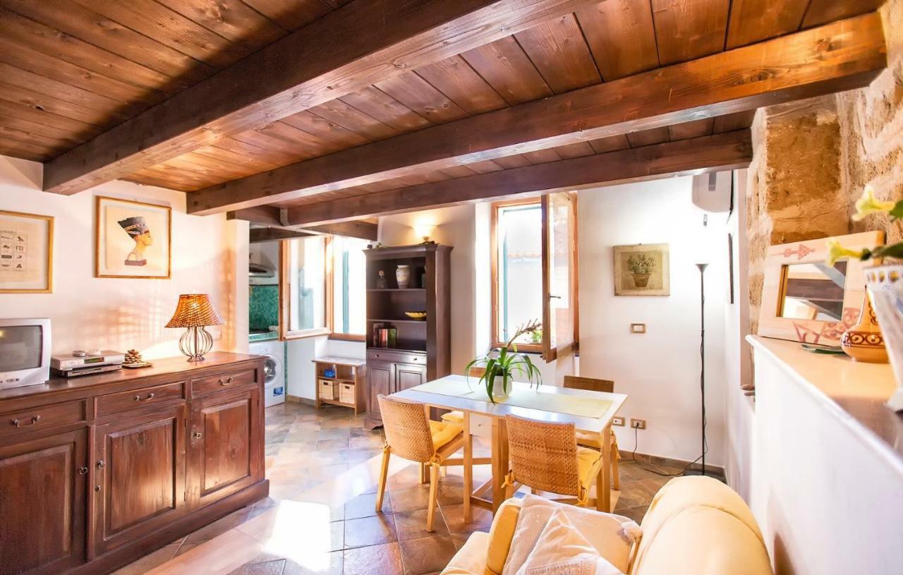 Alghero Old Town Apartment Steps To Sea And Scenic Ramparts Exteriér fotografie